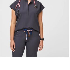 Figs Yola Petite Scrub Pants